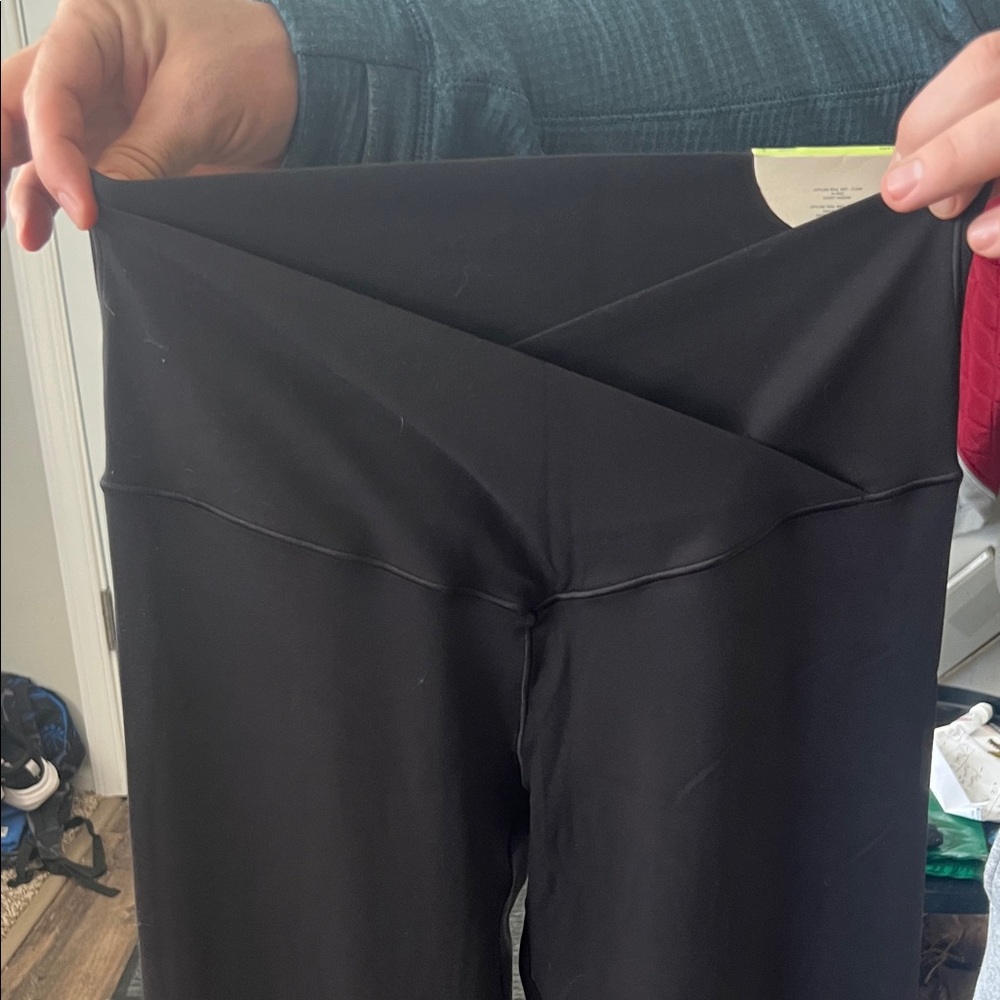 aerie Black High-Rise V-Waist Leggings